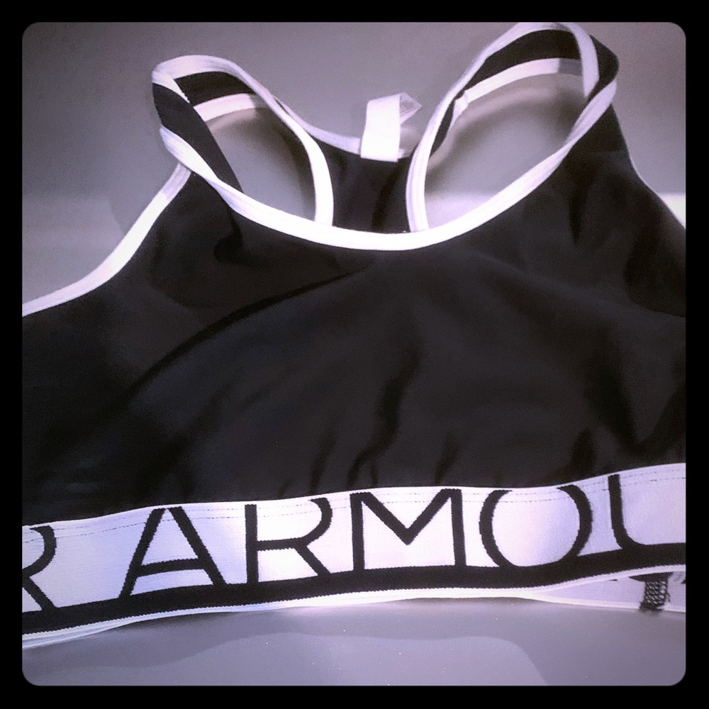 Under armor racer back sports bra